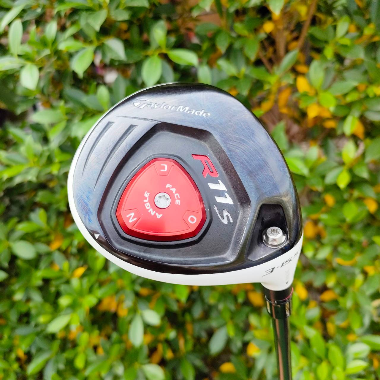 FW3 TAYLORMADE R11S องศา 15.5 ก้าน FUJIKURA MOTORE FLEX SR ก้านแพง เฉพาะก้านเป็นหมื่นแล้วครับ