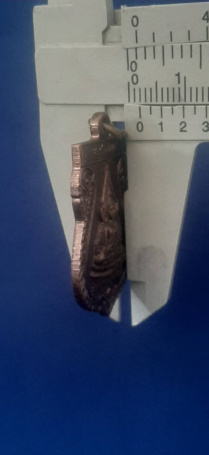 เหรียญ รุ่น ฉลอง พระพุทธ สมหวัง หลวงพ่อ มี วัด ไทรโพธิ์งาม อ.นาสาร สุราษฎร์ธานี ปี58 200.-