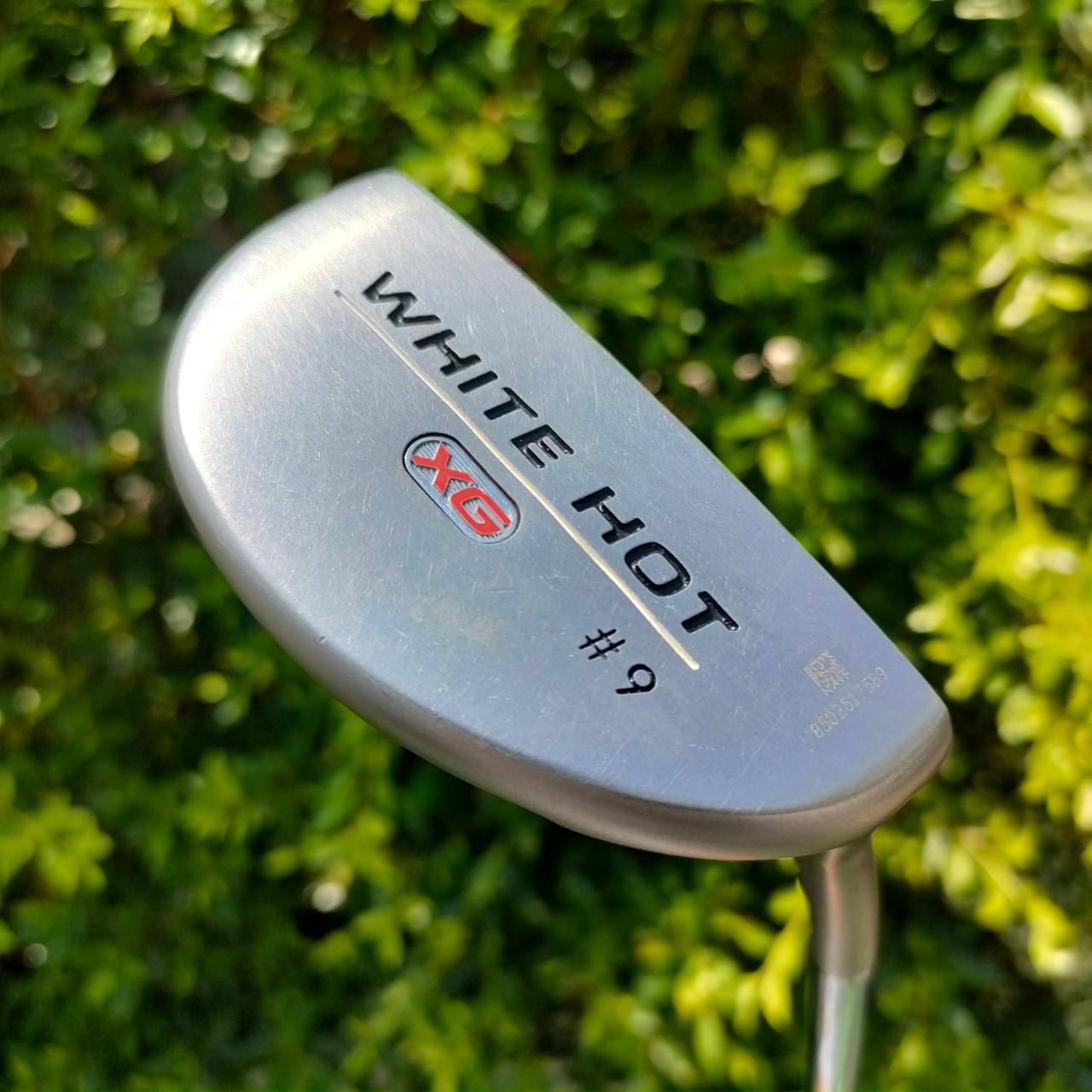 PUTTER ODYSSEY WHITE HOT XG #9 ความยาว 34 นิ้ว ก้าน TRUE TEMPER ODYSSEY ** กริฟเสีย ** กริฟเเบบใหญ่ หน้า XG เป็นหน้าที่ทั้งนุ่ม และ ทำให้เกาะไลน์มากๆในเวลาเดียวกันครับ