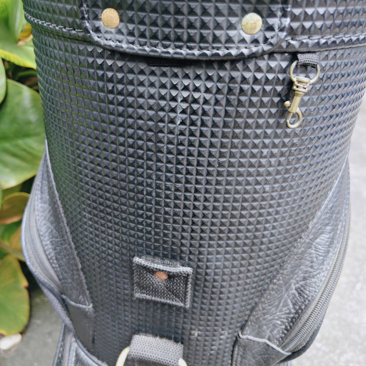 ** มีตำหนิ ** ถุงกอล์ฟ Callaway มือสอง ภายในบุกำมะหยี่อย่างดี วัสดุดี สายสะพายดี