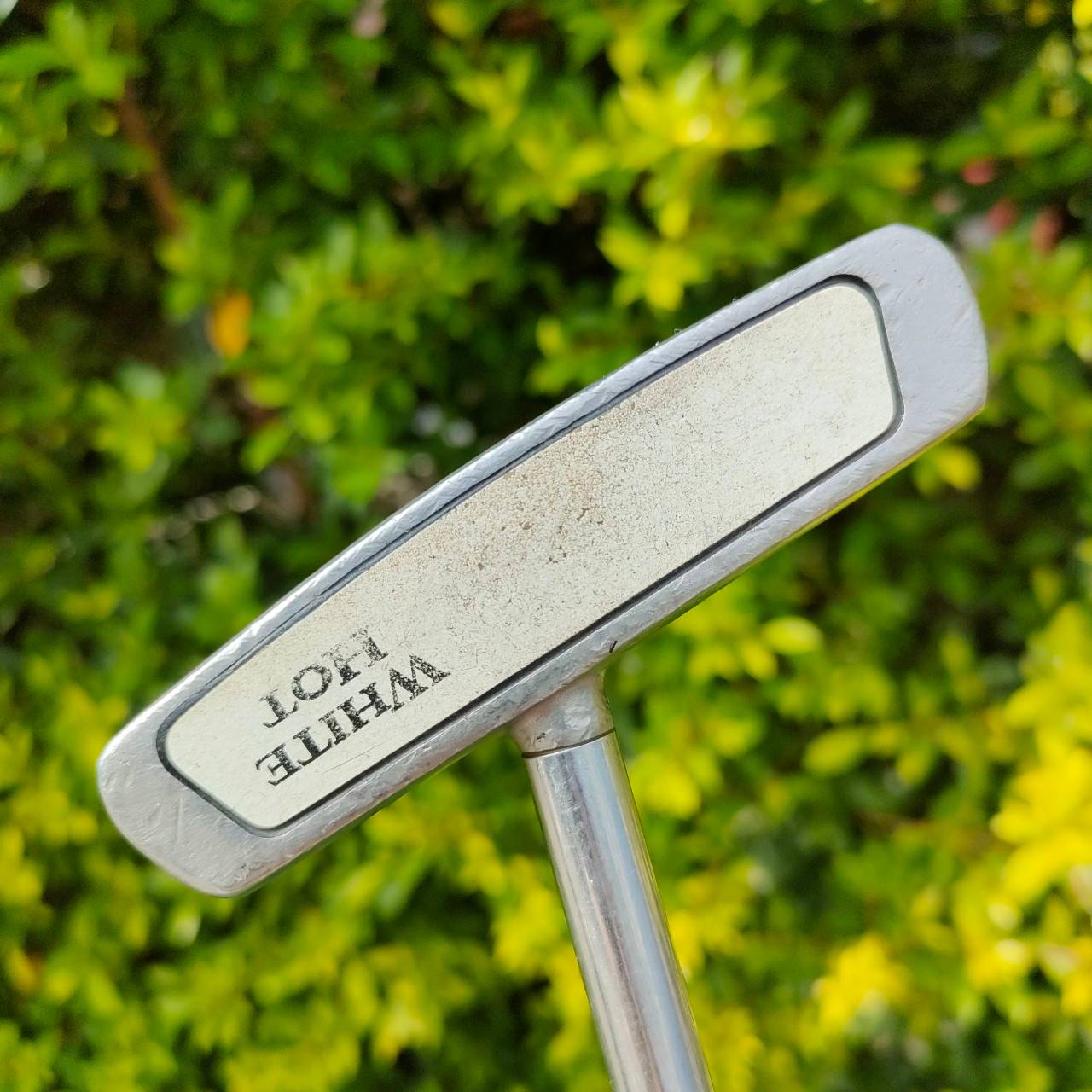 ** ไม้กอล์ฟสำหรับผู้หญิง ** PUTTER ODYSSEY WHITE HOT #5 CENTER SHAFTED ความยาว 32 นิ้ว ก้าน ODYSSEY WHITE HOT ไม้กอล์ฟมือสอง ของแท้ BY NakaraLuxurious