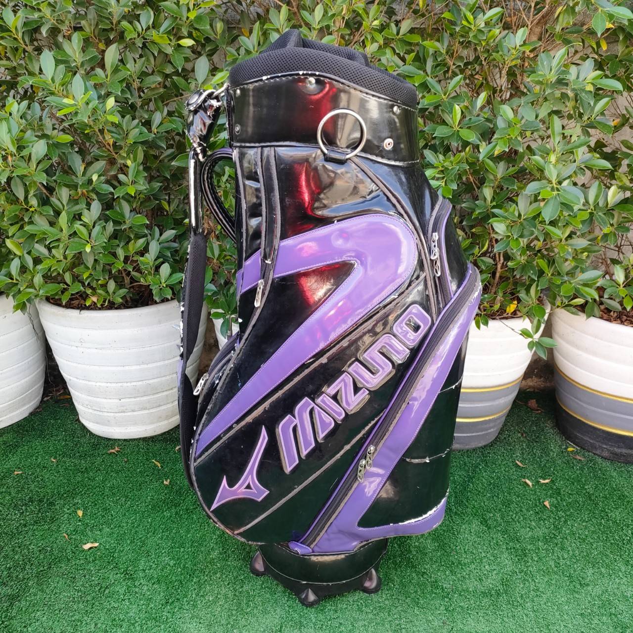 ถุงกอล์ฟ MIZUNO มือสอง ** มีตำหนิถุงลอก หนัก เเละเเป๊กหลุด2จุด **