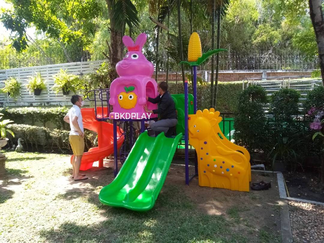 เครื่องเล่นสนามกลางแจ้ง-ในร่ม,ชุดกระต่ายกับยีราฟ, เครื่องเล่นสนาม,เครื่องเล่นเด็ก,ครุภัณฑ์สนามเด็กเล่น, งบสพฐ,โครงการโรงเรียนประชารัฐ playground,สไลเดอร์,ของเล่นเสริมพัฒนาการ,เครื่องเล่นสนาม, สนามเด็กเล่น