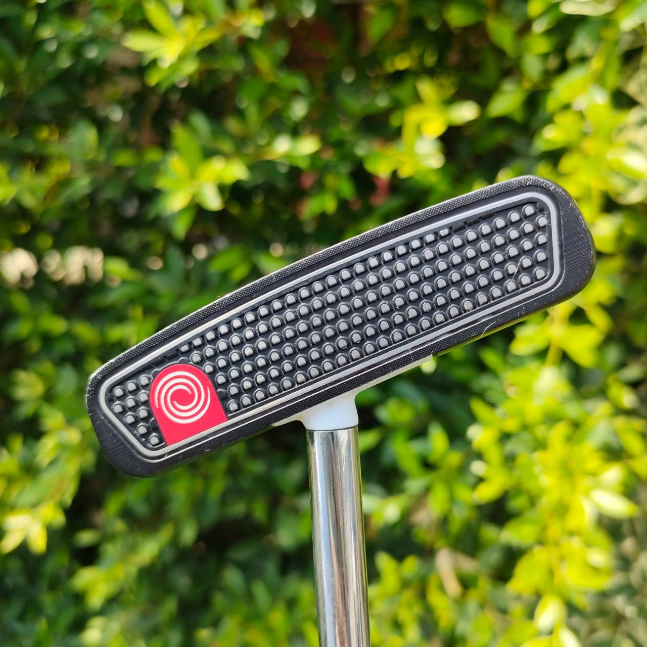 PUTTER ODYSSEY R-LINE CS OWORKS ความยาว 34 นิ้ว ก้าน CENTER ก้าน ODYSSEY กริฟ SUPER STOKE สุดยอดของคุณภาพ ฟัลลิ่งดีสุดๆๆๆ หน้าไม้ยังเกาะไลน์แบบมากๆครับ