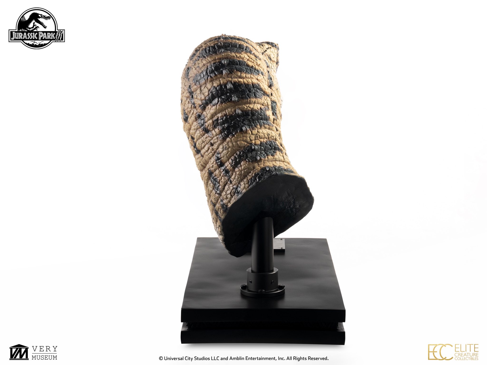 [สั่งจอง] ECC : Female Velociraptor Bust (Jurassic Park III)