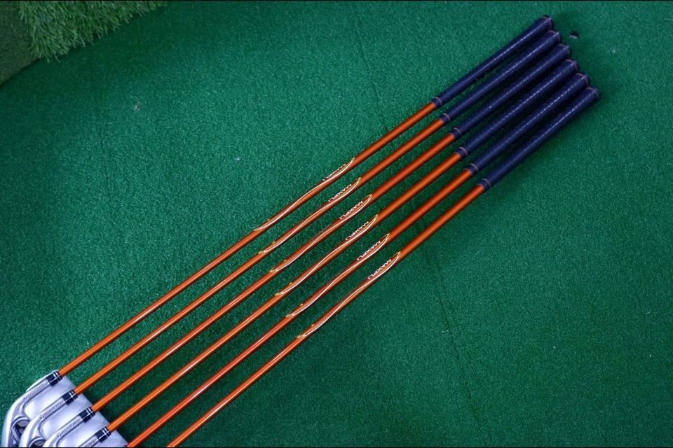 IRONSET TAYLORMADE R7