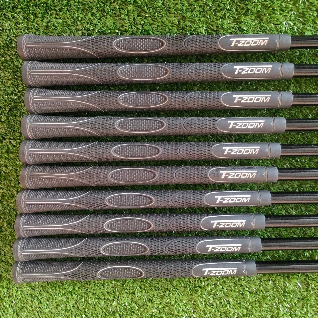 ** ไม้กอล์ฟสำหรับผู้หญิง ** ชุดเหล็ก T-ZOOM X07 BALANCE FACE FORGED มีเหล็ก 3-9 เเละ PW AW SW ก้าน MEMORY ACTION FLEX L ไม้กอล์ฟมือสอง ของแท้ BY NakaraLuxurious