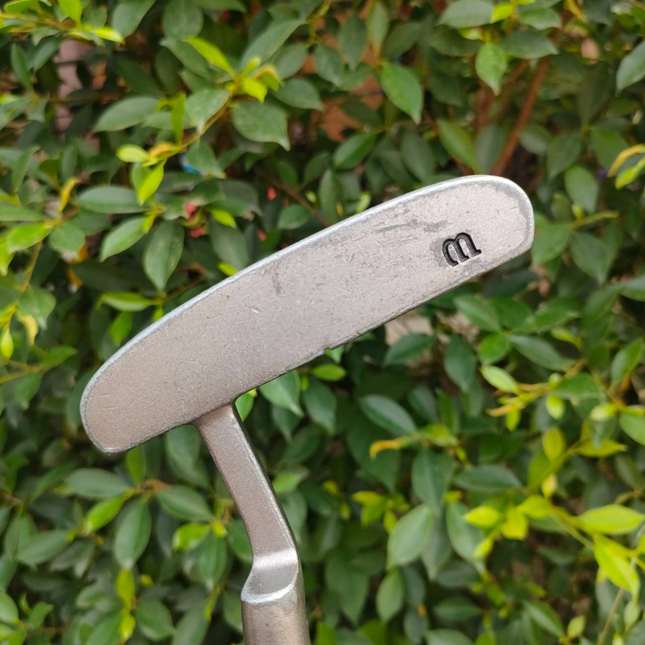 PUTTER WILSON HARMONIZED 004 ความยาว 34 นิ้ว เส้นเล็งสามเส้น เล็งง่าย ชดเชยความผิดพลาดสูง