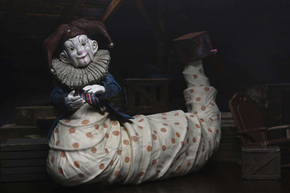 [สั่งจอง] Neca : Movie Maniacs - Krampus Deluxe Figure