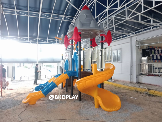 เครื่องเล่นสนามกลางแจ้ง ชุดจรวดมหาสนุก, ของเล่นสนาม,ครุภัณฑ์สนามเด็กเล่น, สพฐ,โครงการโรงเรียนประชารัฐ playground,สไลเดอร์ใหญ่,ของเล่นเสริมพัฒนาการ,เครื่องเล่นสนาม, สนามเด็กเล่น
