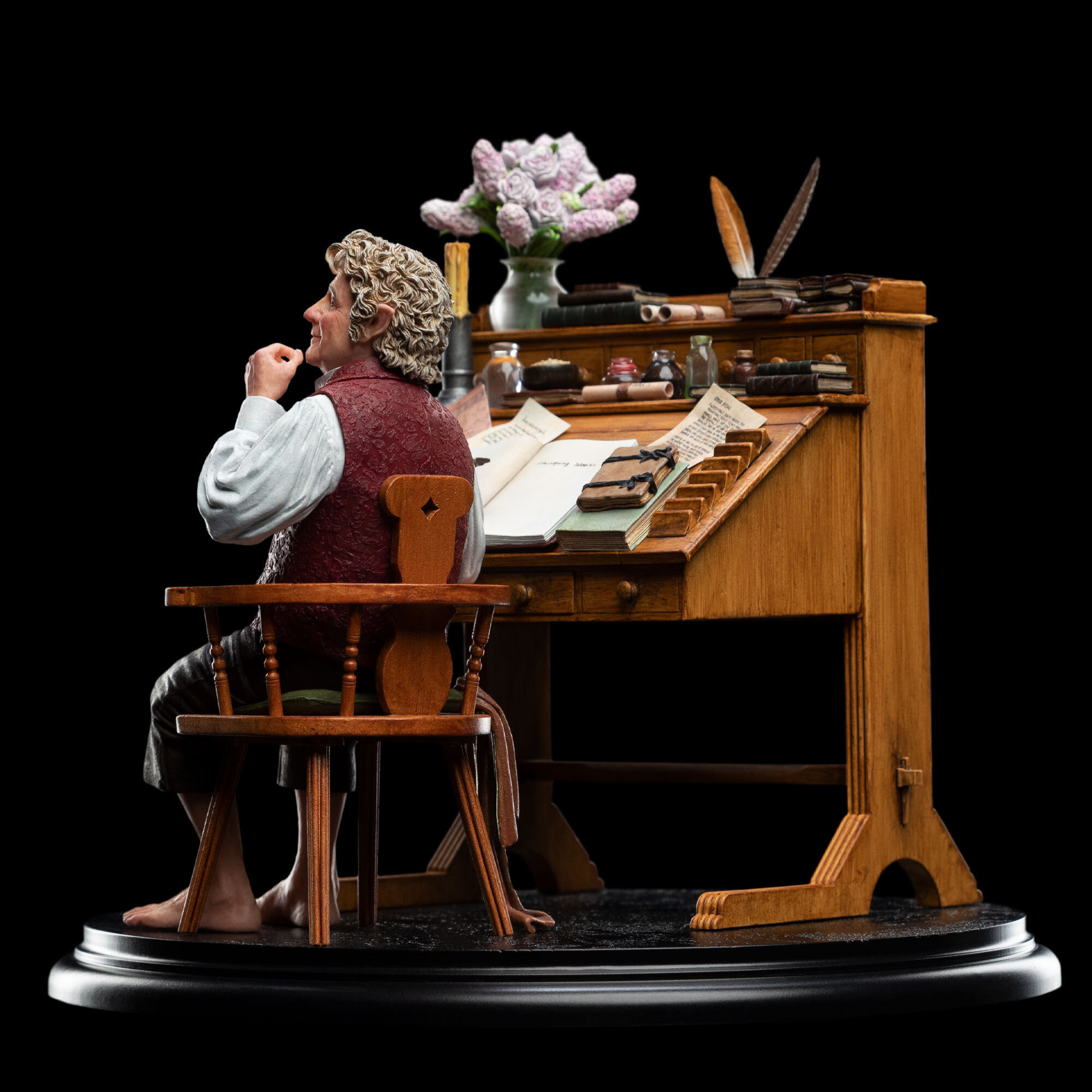 [สั่งจอง]Weta Workshop : Bilbo Baggins at His Desk