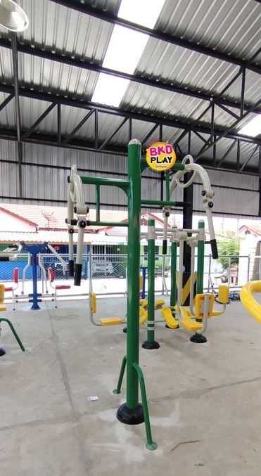เครื่องออกกำลังกาย กลางแจ้ง ชุดอุปกรณ์ บริหารแขน หัวไหล่ แบบยืน ดึงสลับ 2 ด้าน ลานกีฬา อเนกประสงค์ สนามกีฬา ผลิตในไทย สั่งทำตามสีที่ต้องการได้