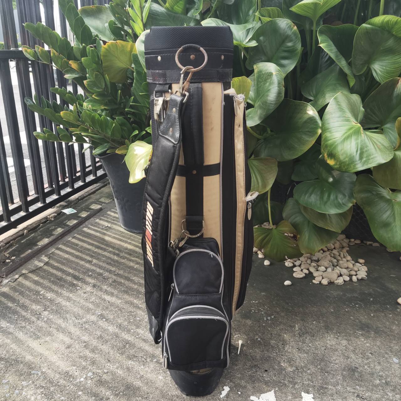 ถุงกอล์ฟ RALLIART มือสอง ของแท้ ถุงขาตั้ง หายาก แท่มากๆเลยค่ะ