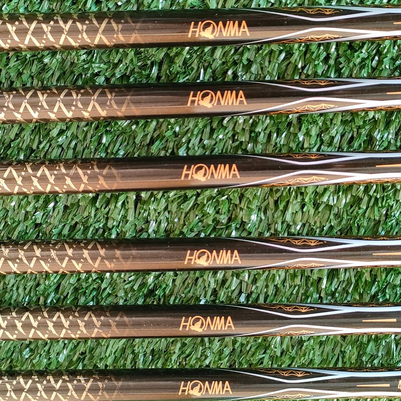 ชุดเหล็ก HONMA BERES FORGED รุ่นใหม่ออฟปี 2020 มีเหล็ก 6 - 11 ก้าน ARMRQ FLEX R ** ก้านระดับ 2 ดาว ** เหล็ก 7 องศา 27 ตีไกลจัด