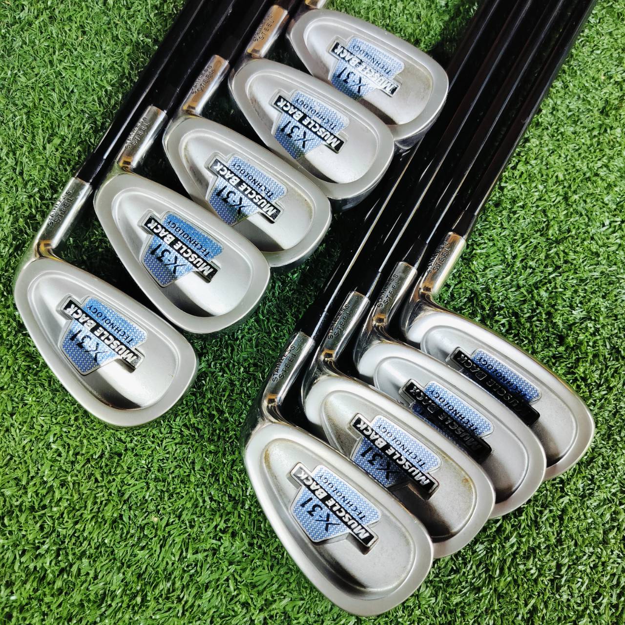 ชุดเหล็ก WILSON X-31 MUSCLE BACK TECNOLOGY ก้าน MEN'S FLEX ของผู้ชาย มีตั้งแต่เหล็ก 3 - 9 PW SW ครบๆ ใบ CAVITY ตีง่ายมาก ไม้กอล์ฟมือสอง ของแท้ By NakaraLuxurious