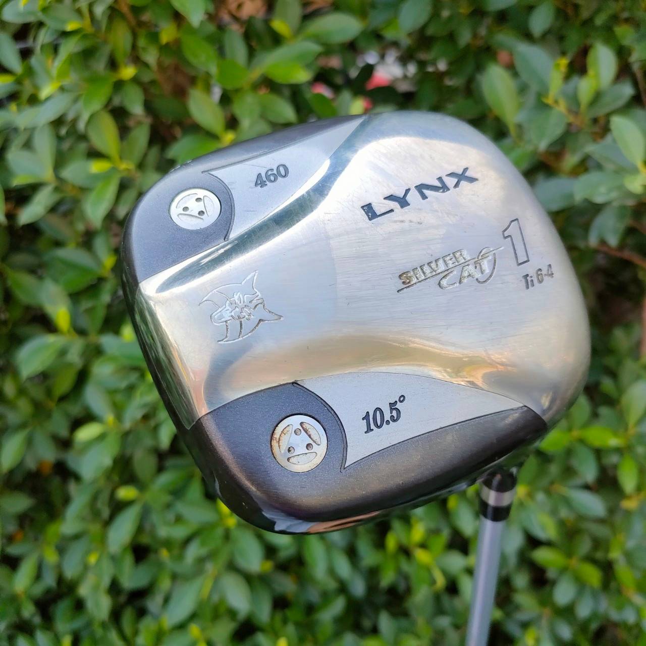 DRIVER LYNX 460 องศา 10.5 ก้าน LYNX SILVER CAT หัวสี่เหลี่ยม ชดเชยความผิดพลาดได้สูง ตีตรงมากๆ เสียงเพราะมากๆ แบรนด์ LYNX เป็นไม้คุณภาพสูง ที่ราคาจัดต้องได้ เท่ห์มากๆครับ