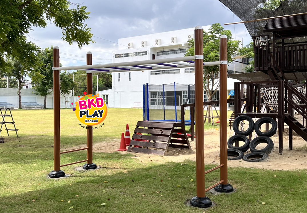เครื่องออกกำลังกายกลางแจ้ง ชุดอุปกรณ์ บริหารแขน หน้าอก หัวไหล่ แบบบาร์โหน เหนือศรีษะ สำหรับผู้ใหญ่ เด็กโตเล่นได้ ลานกีฬา อเนกประสงค์ สนามกีฬา ผลิตในไทย 10-20 วัน