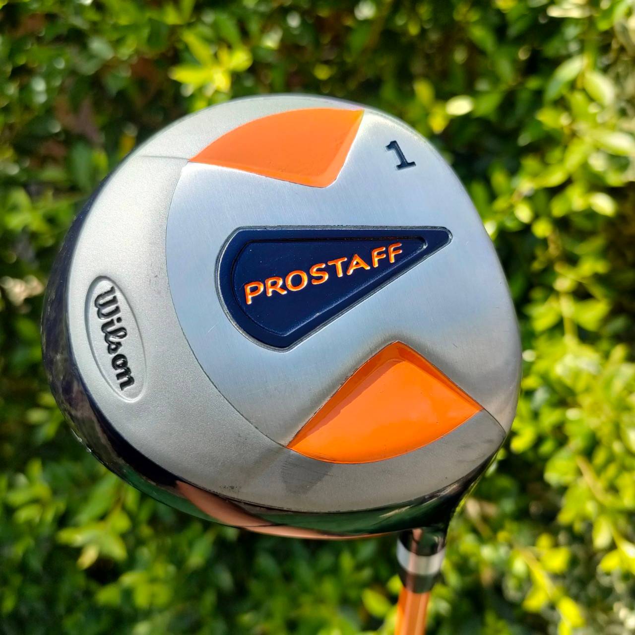 ** ไม้กอล์ฟสำหรับเด็ก ** FULLSET WILSON PROSTAFF ทั้งชุดประกอบด้วย หัวไม้ 1 เเละ HYBRID ชุดเหล็ก 5 7 เเละ SW ** ความยาวของเหล็ก 7 31 นิ้ว PUTTER พร้อมถุงกอล์ฟ ขาตั้ง WILSON ไม้ครบทุกระยะ ครบสำหรับคุณหนูๆเลยครับ