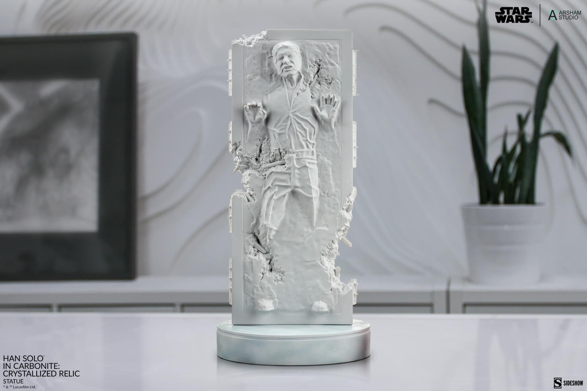 [สั่งจอง] Sideshow : Han Solo in Carbonite Crystallized Relic