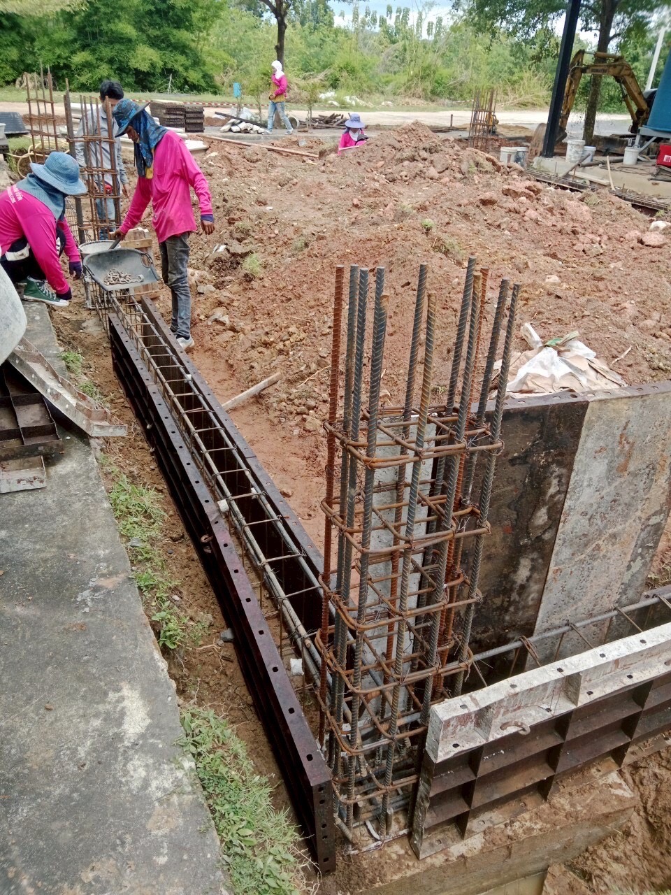 งานก่อสร้างอาคารกิจกรรมหน้าเสาธงศูนย์พัฒนาเด็กเล็ก