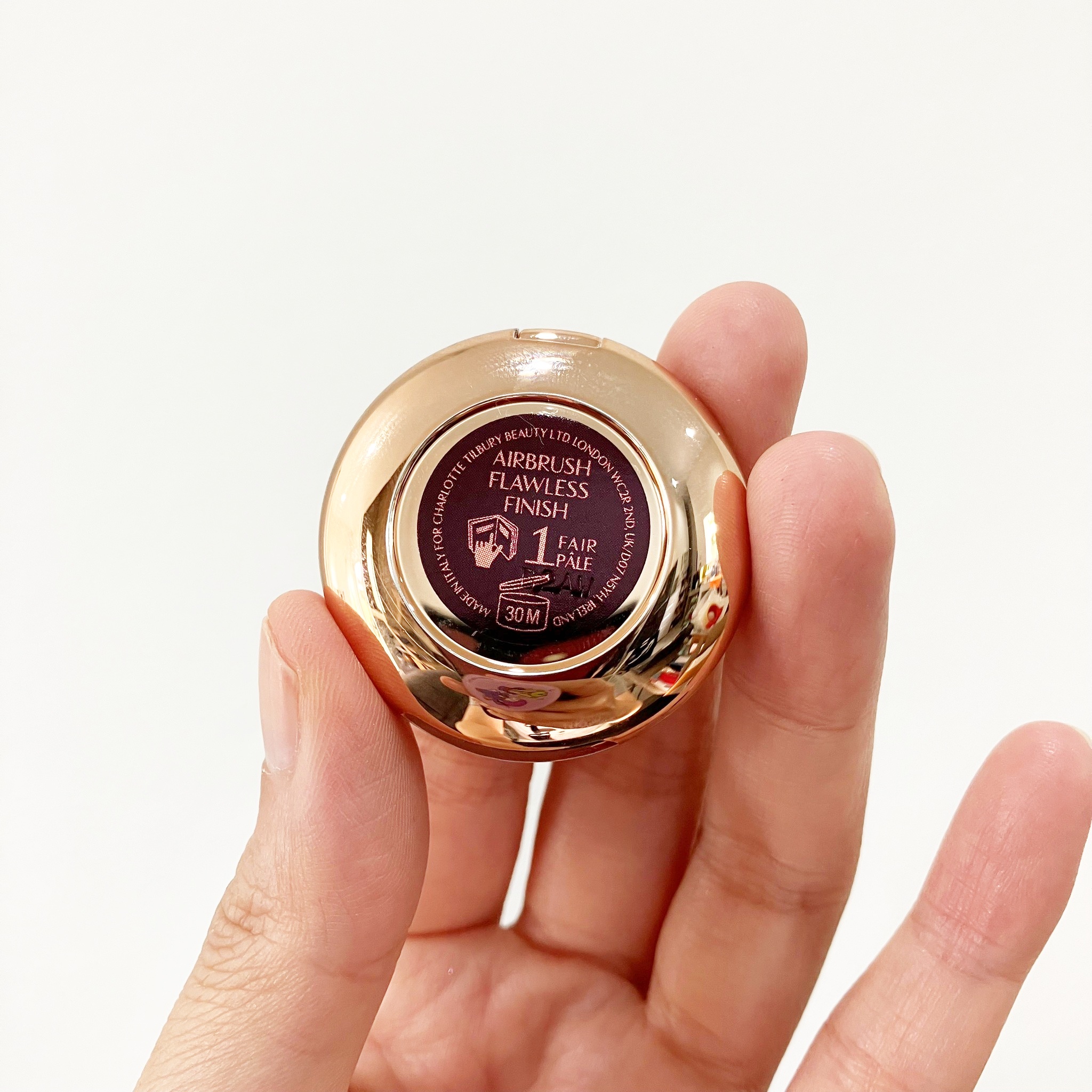 Charlotte Tilbury Airbrush Flawless Finish ขนาด Mini 0.8g แป้งฝุ่นอัดแข็ง