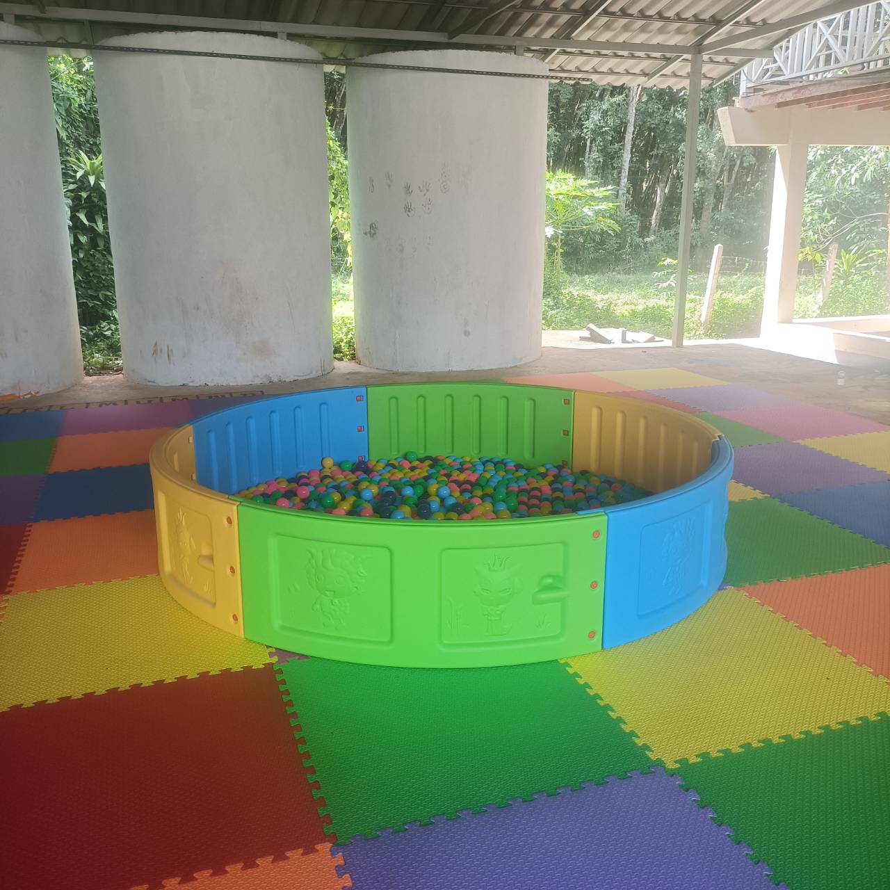 บ่อบอลกลม ,บ่อบอลพลาสติก,คอกกั้น, รั้วกั้นเด็ก, พร้อมส่ง คิดค่าส่งตามจริง