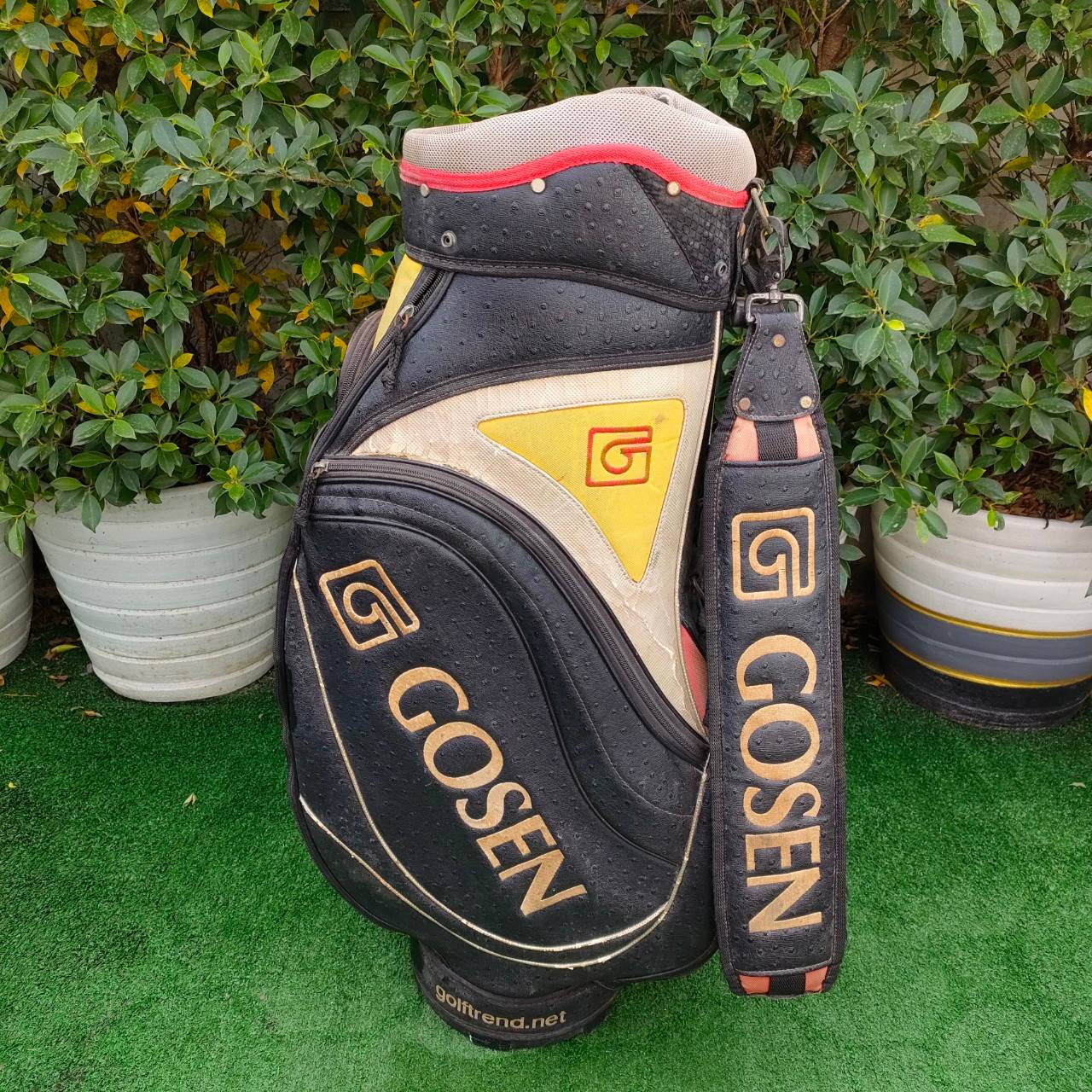 ถุงกอล์ฟ GOSEN มือสอง ของแท้ถุง TOUR ใบใหญ่ มีลอก บ้าง ดูไม่ใหม่มาก