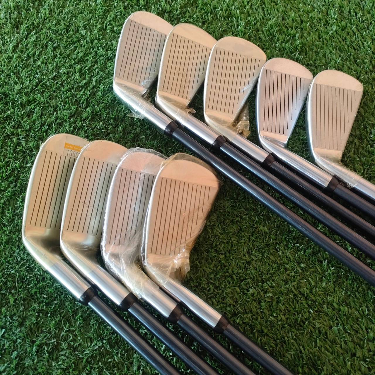 ชุดเหล็ก KENT α .TOUR FORGED CAVITY ของใหม่!! มีเหล็ก 3-9 เเละ PW SW ก้าน KENT α-TOUR FLEX S เป็นเหล็ก FORGED สุดพรีเมี่ยม!! ไม้กอล์ฟมือหนึ่ง ของแท้ BY NakaraLuxurious