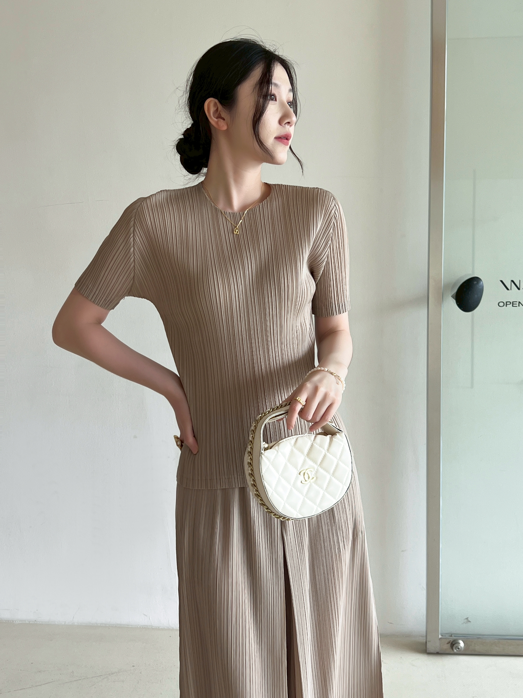 เพิ่มสีใหม่!! 2MUAY BASIC GJO6910 เสื้อพลีทคุณภาพ SHORT SLEEVE PLEATED TOP 14 สี FREE SIZE