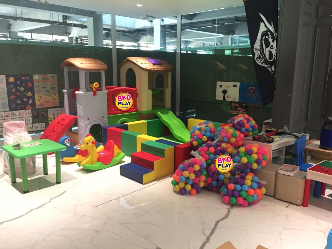 บ่อบอลพร้อมบันได ห้องบอล คอกกั้นเด็ก บุนวมนิ่ม,คอกกั้น, เบาะนุ่มนิ่ม หนัง soft play, indoor playground ของเล่นเสริมพัฒนาการ รับสั่งทำบ่อบอล ตามขนาด