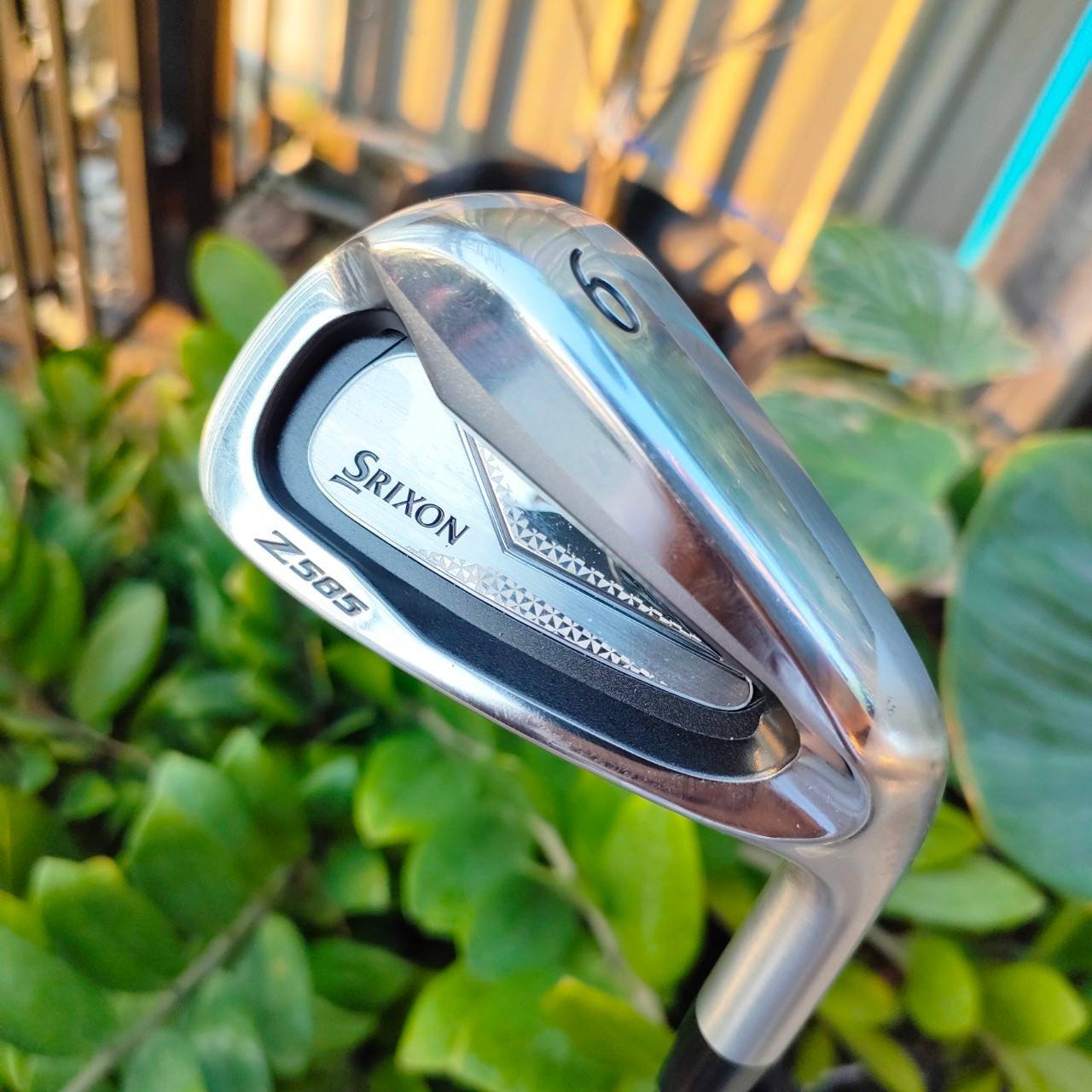 ชุดเหล็ก SRIXON Z585 เพื่อการตีอย่างเสถียรในทุกช็อต!!! มีเหล็ก 5 - 9 เเละ PW ก้าน N.S.PRO 950 GH FLEX R เหล็ก FORGED CAVITY สุดพรีเมี่ยม จากญี่ปุ่น สภาพสวยนางฟ้าจ้าา ไม้กอล์ฟพรีเมี่ยมมือสอง By NakaraLuxurious