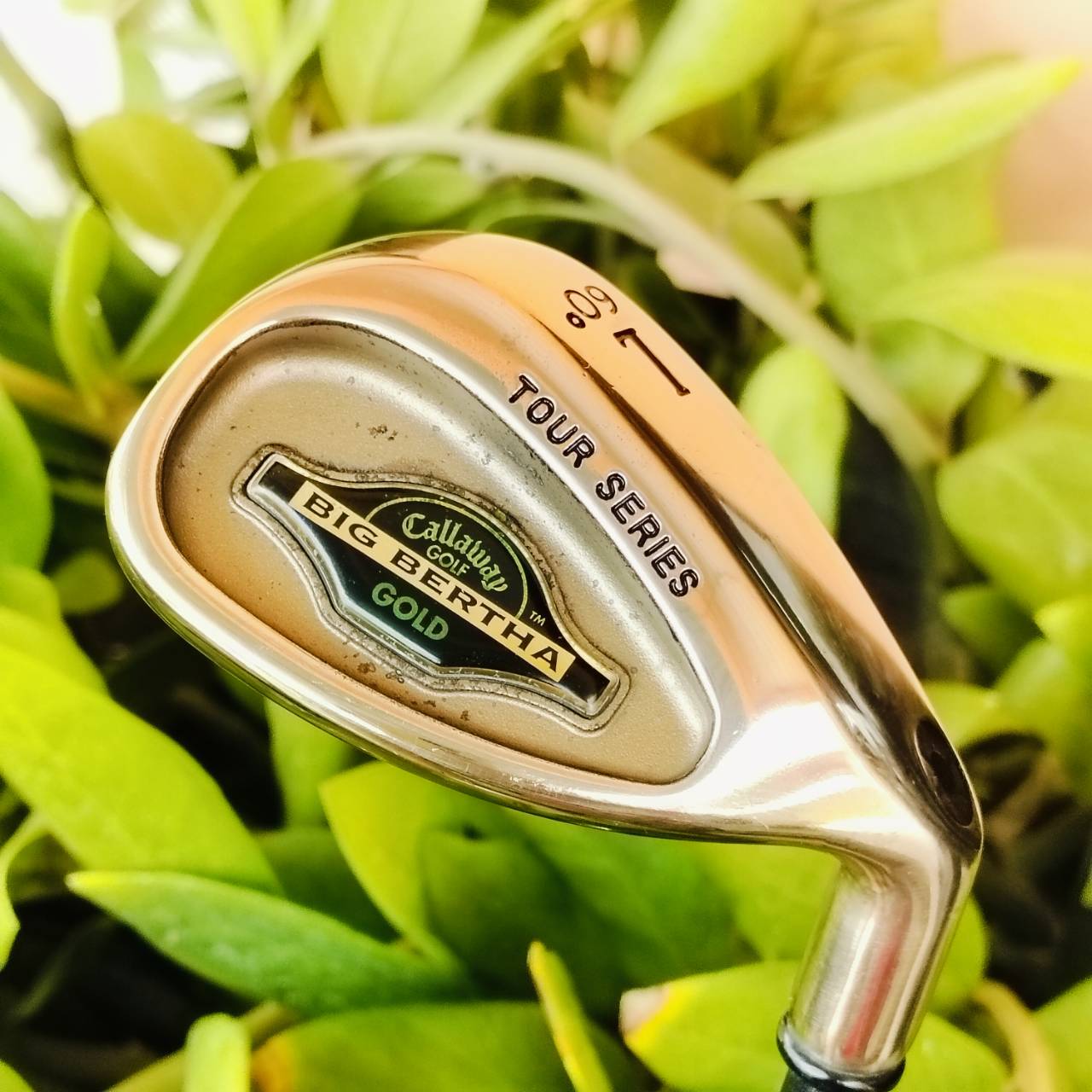 *** หายาก *** WEDGE CALLAWAY BIG BERTHAR GOLD องศา 60 หัวสีทอง วัสดุ Beryllium Copper ให้ความรู้สึกที่แตกต่างอย่างเห็นได้ชัด ไม้กอล์ฟพรีเมี่ยมมือสอง ของแท้ By NakaraLuxurious