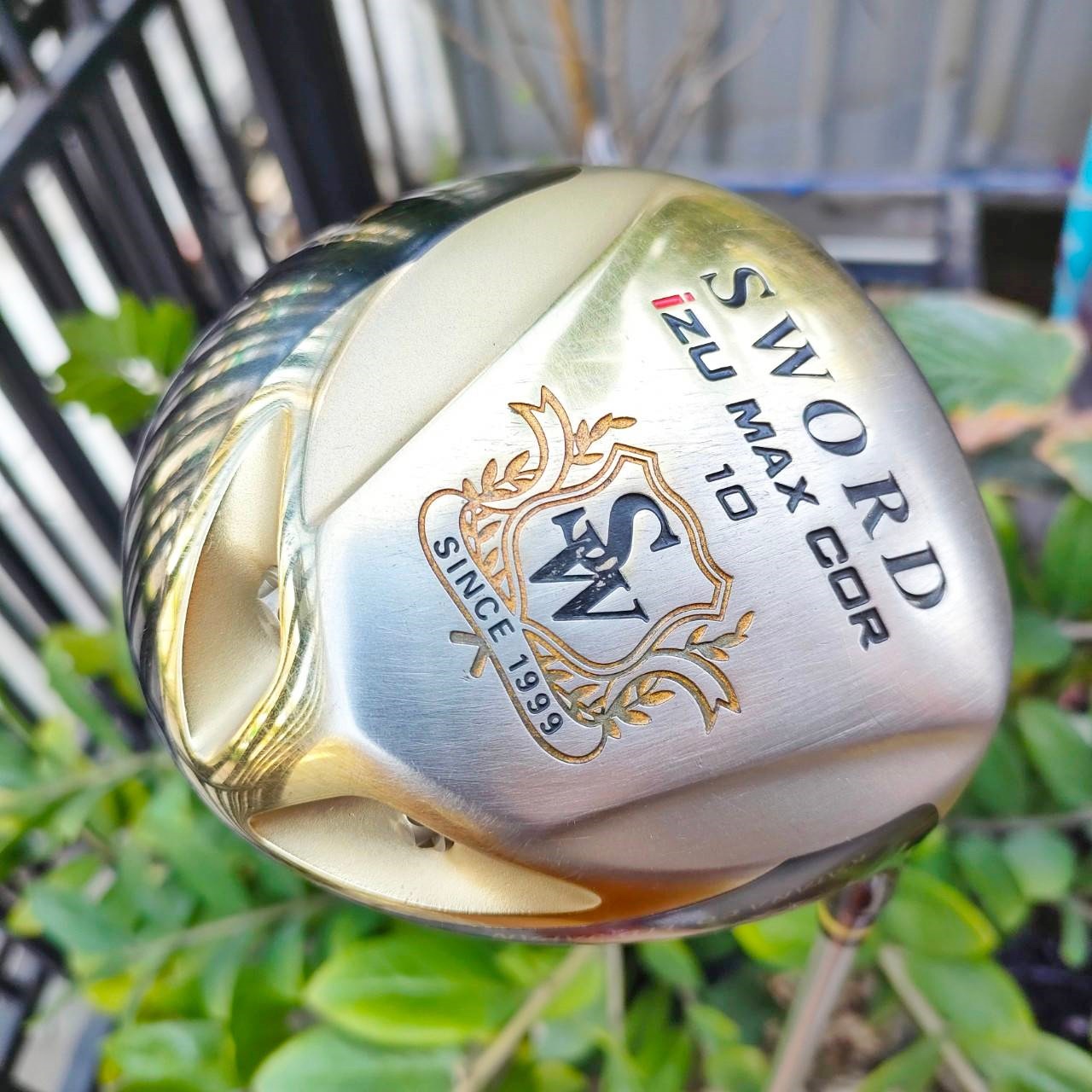 DRIVER SWORD iZU MAX COR องศา 10 ก้าน BASSARA 53 x5ct FLEX SR รุ่นนี้คือหน้าเด้งแบบเต็ม MAX สุดขีด ไม้กอล์ฟพรีเมี่ยมมือสอง ของแท้ By NakaraLuxurious