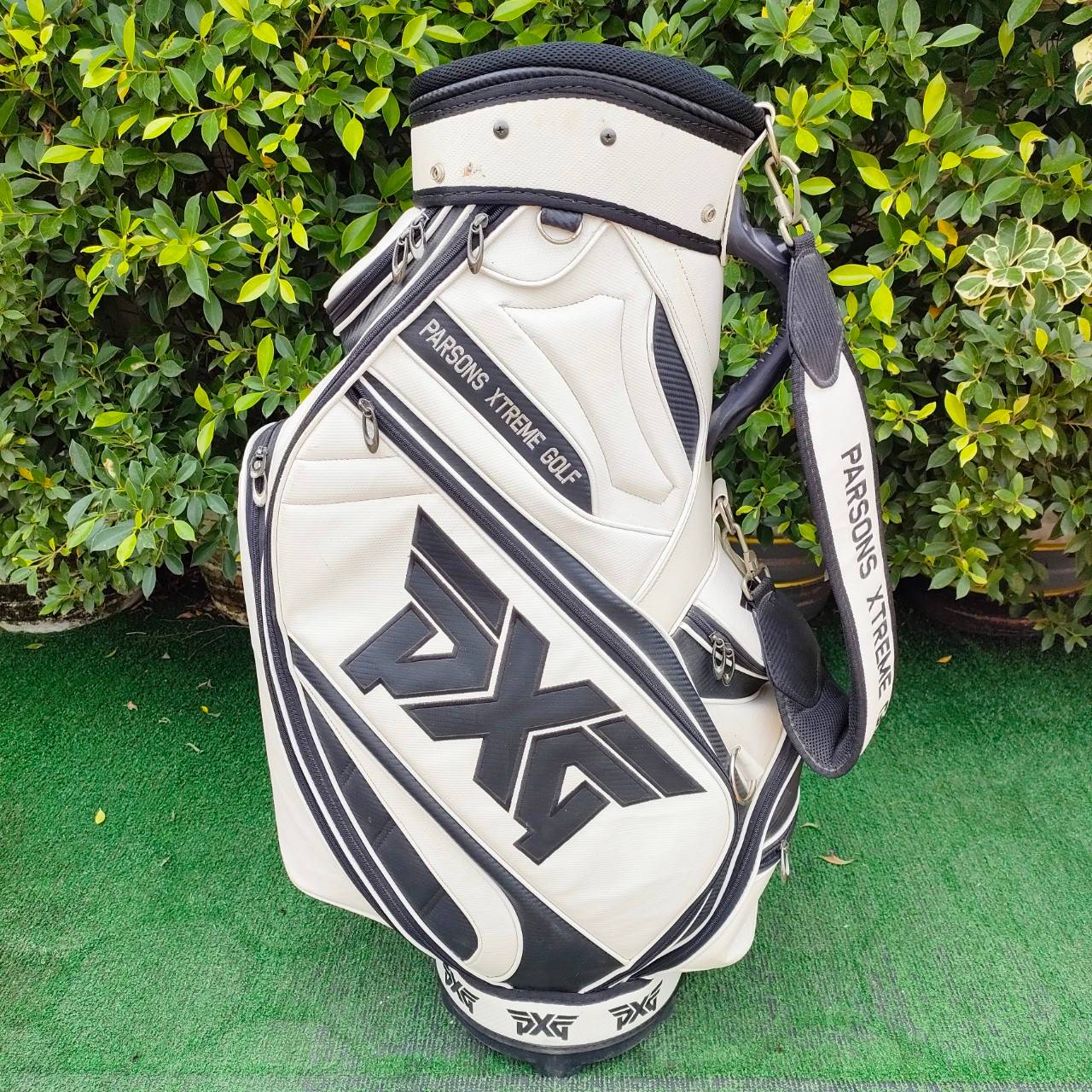 ถุงกอล์ฟ PXG มือสอง ของแท้ TOUR ใบใหญ่ ของใหม่แพงมากๆ!! เกือบสองหมื่น ของดี สภาพสมบูรณ์พร้อมใช้งาน!! ไม้กอล์ฟมือสอง ของแท้ BY NakaraLuxurious