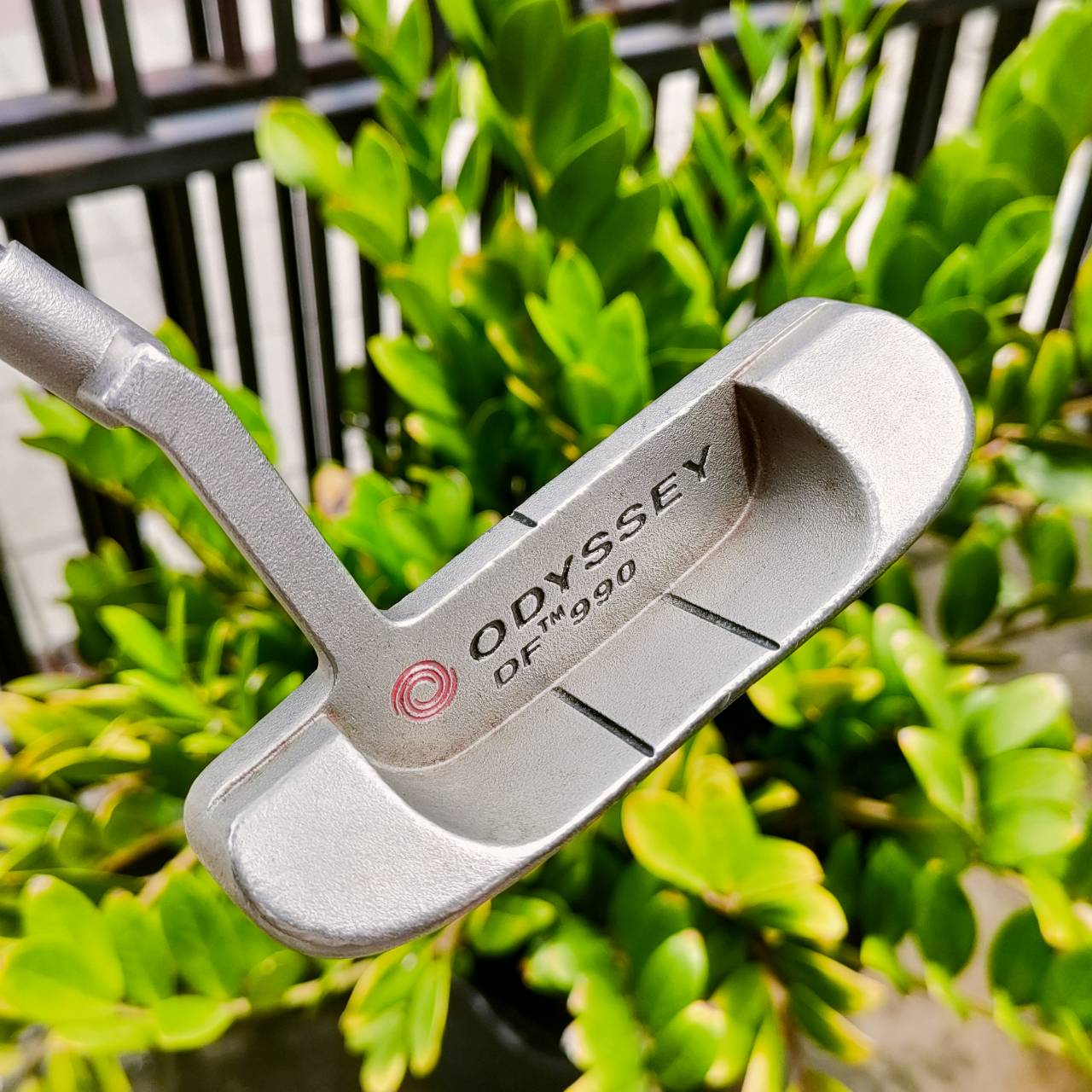 PUTTER ODYSSEY DUAL FORCE 990 ความยาว 34 นิ้ว รุ่นหน้าดำยอดนิยม พัตต์ได้นุ่นวล แต่เกาะไลน์มากๆ ไม้กอล์ฟพรีเมี่ยมมือสอง ของแท้ By NakaraLuxurious