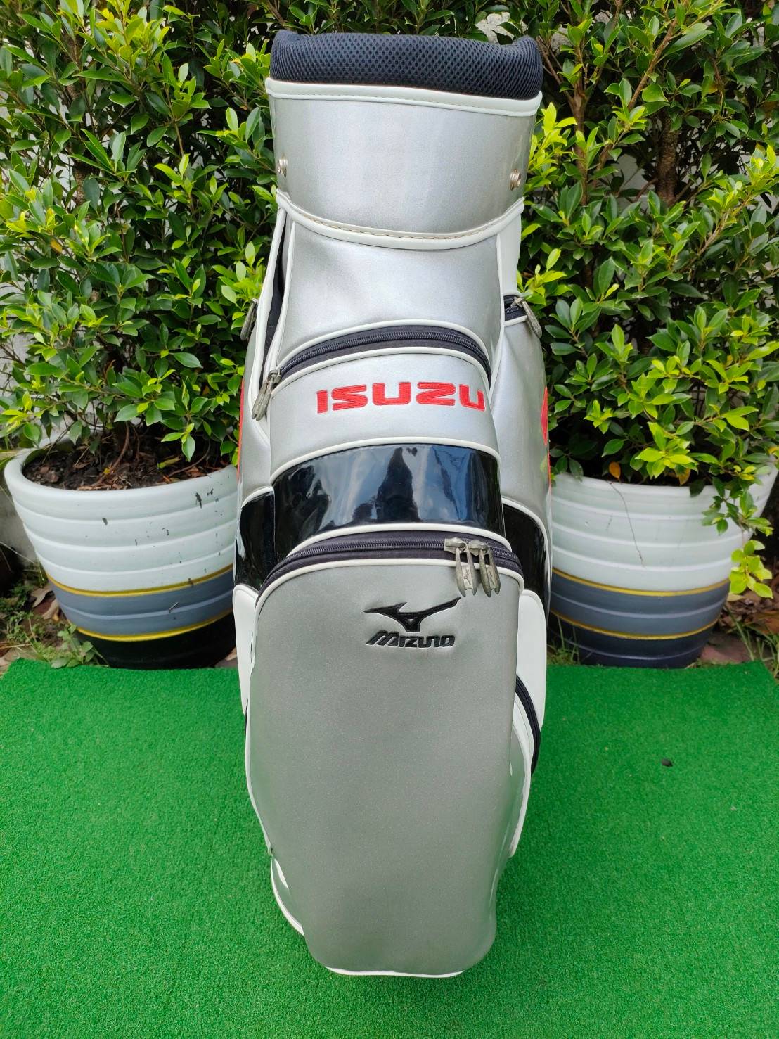 ถุงกอล์ฟ MIZUNO แท้ติดโลโก้ ISUZU มือสอง