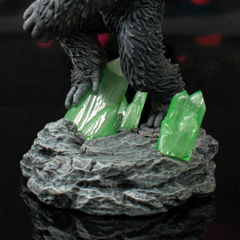 [สั่งจอง] Diamond Select Toys : Godzilla X Kong: The New Empire Deluxe Gallery Diorama