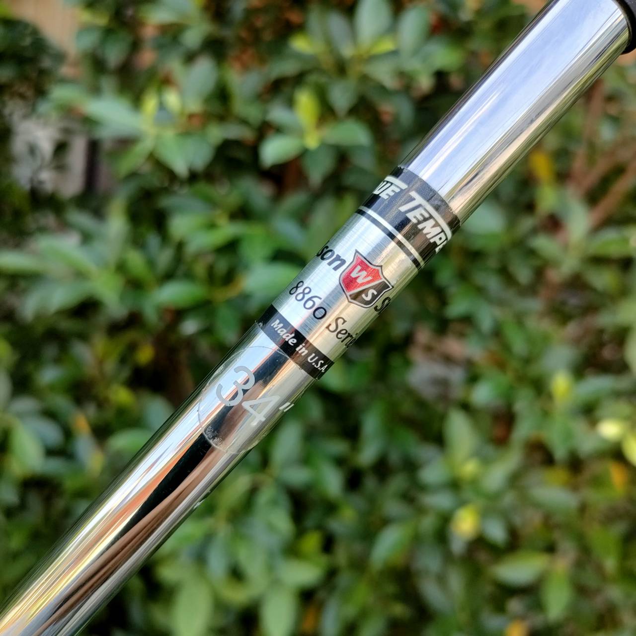 PUTTER WILSON STAFF 8865 ความยาว 34 นิ้ว เป็นซีรี่พรีเมี่ยมของ แบรด์ WILSON หน้าสัมผัสแบบพิเศษ