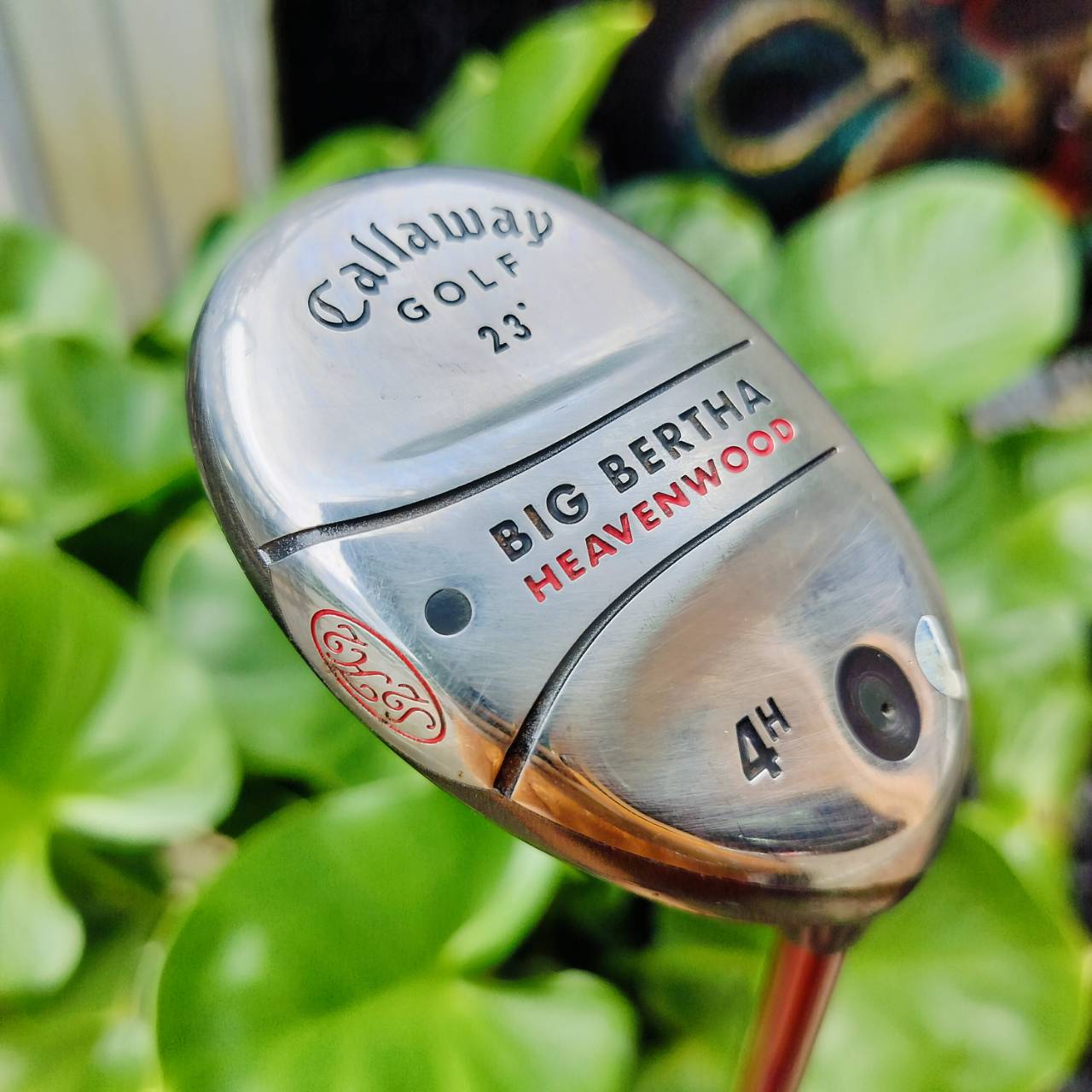 UT Callaway HEAVENWOOD เบอร์ 4 องศา 23 ก้าน RCH FLEX R สภาพสวยมาก ตีง่ายมากจริงๆ เสียงเพราะใสปิ๊ง SOLE ด้านล่าง ออกแบบให้มีนูนตรงกลางออกมา ทำให้ตีสอดพื้นได้ดีมาก ไม้กอล์ฟพรีเมี่ยมมือสอง ของแท้ By NakaraLuxurious