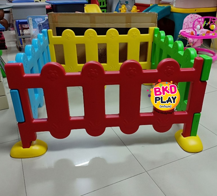 รั้วกั้นเด็ก4ชิ้น , คอกกั้นเด็ก,ซื้อหลายชิ้นไปต่อกันได้ในพื้นที่มาก เว้นระยะห่าง แบ่งโซนพื้นที่ บ่อบอล พร้อมส่ง