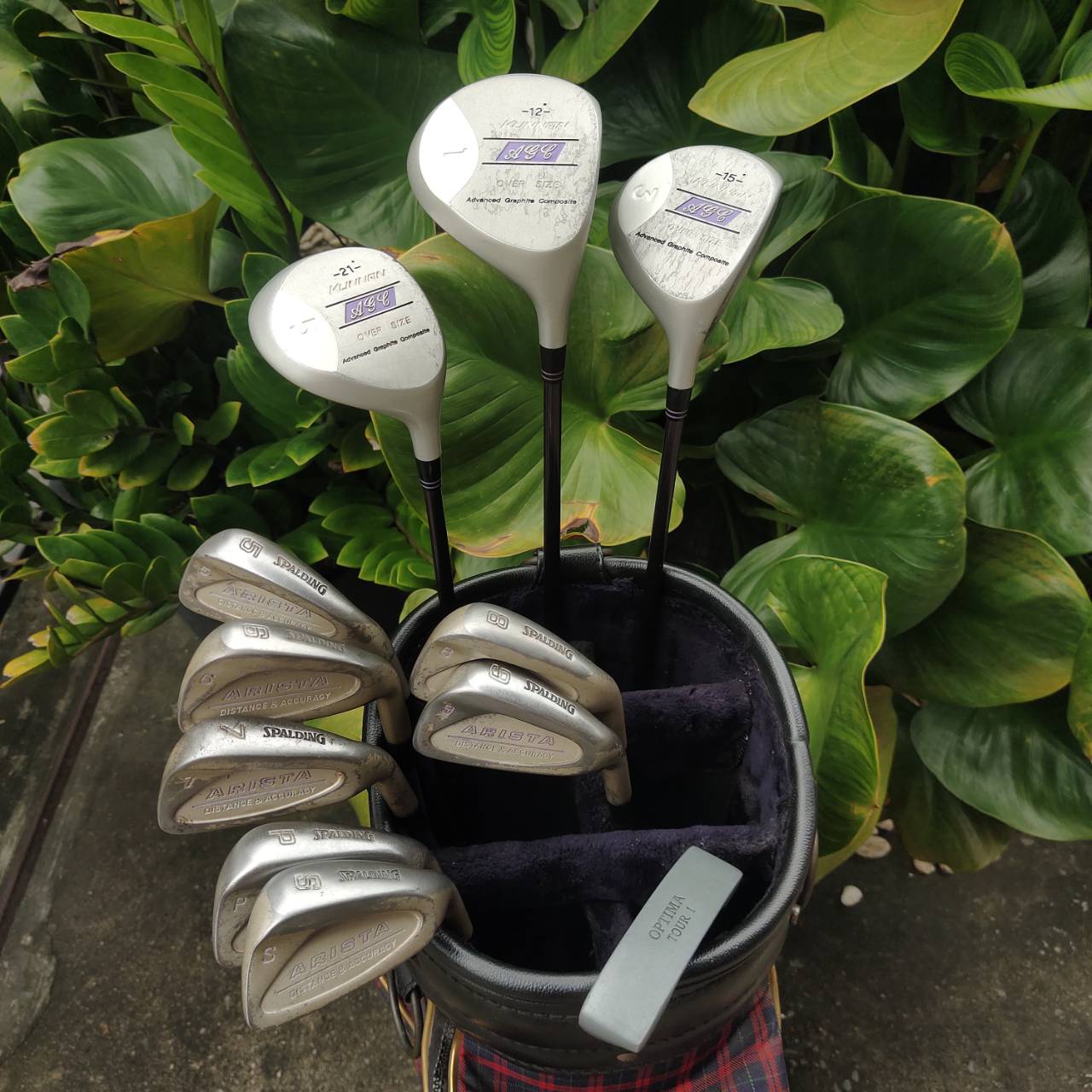 ไม้กอล์ฟครบชุดสำหรับผู้หญิง FULLSET SPALDING LADY มือสอง พร้อมสำหรับออกรอบได้เลย