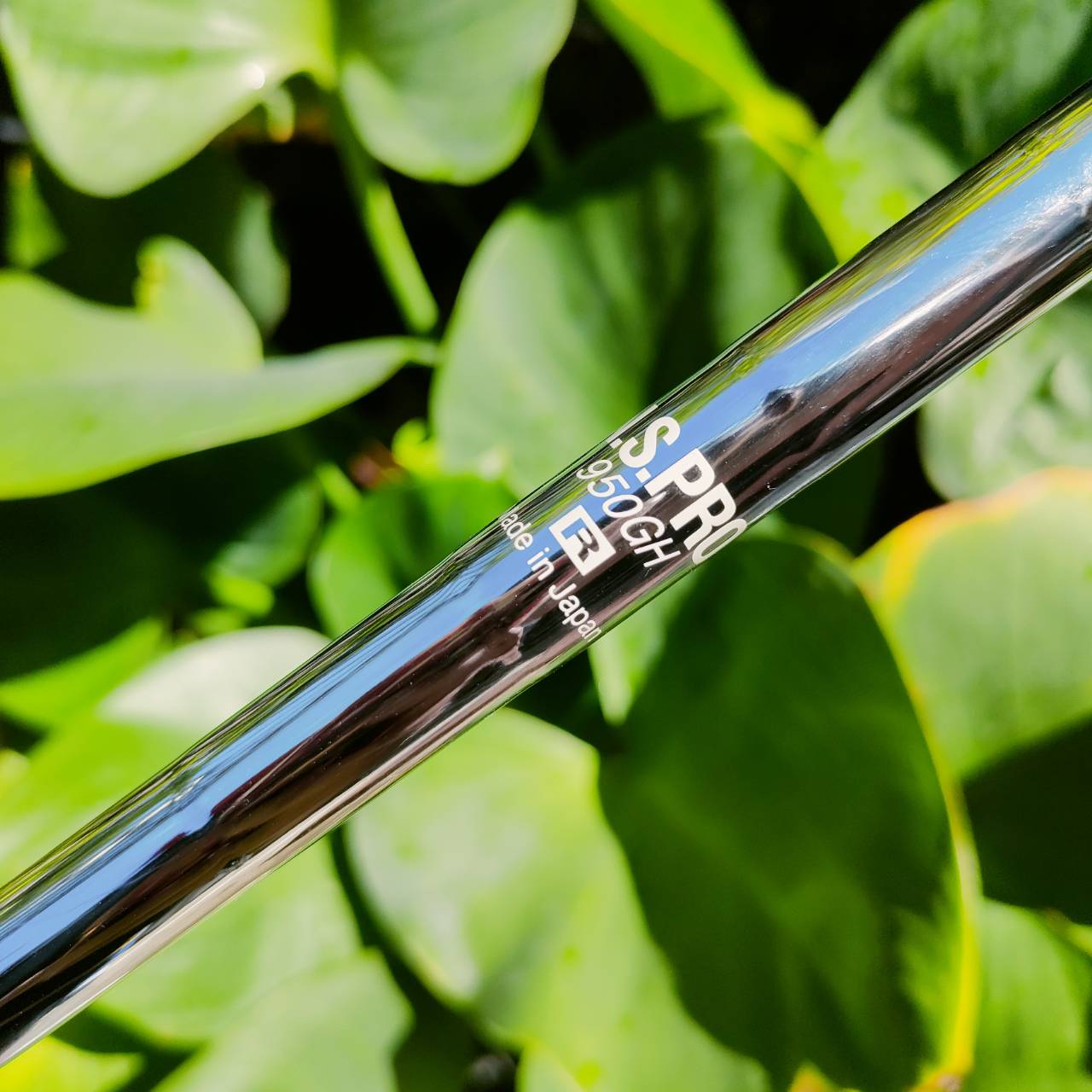 ชุดเหล็ก Titleist AP3 718 จากการพัฒนาชุดเหล็ก AP1 และ AP2 มาผสมผสานเข้าด้วยกัน เพื่อสร้างเหล็กที่ตีไกลที่สุด สร้างความเร็วได้สูงสุดเท่าที่ Titleist เคยมีมา ไม้กอล์ฟพรีเมี่ยมมือสอง ของแท้ By NakaraLuxurious