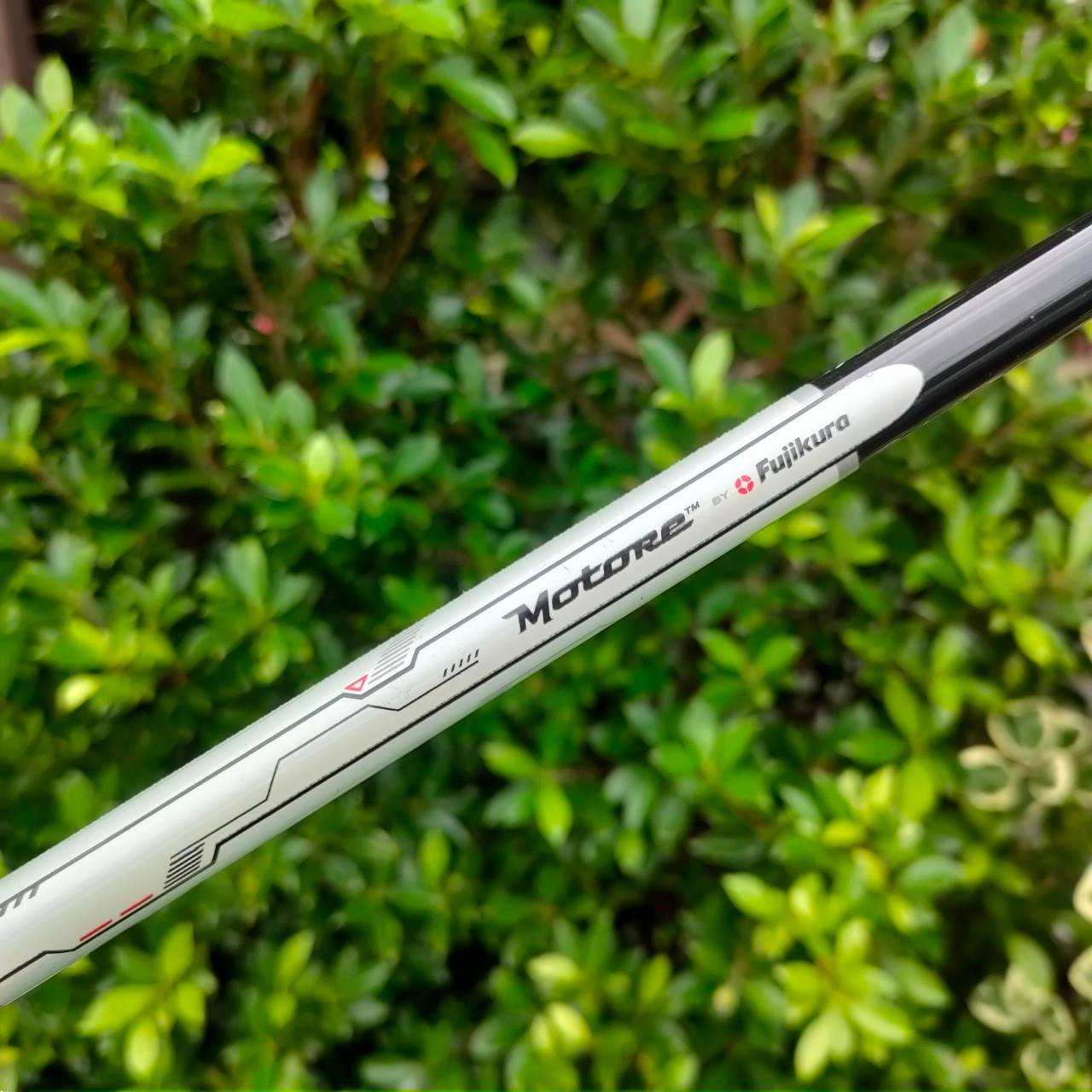 HYBRID 4 TAYLORMADE RESCUE ก้าน FUJIKURA MOTORE FLEX S องศา 21 เป็นตัว Rescue ที่ดีสมบูรณ์ที่สุด ของ taylormade ครับ