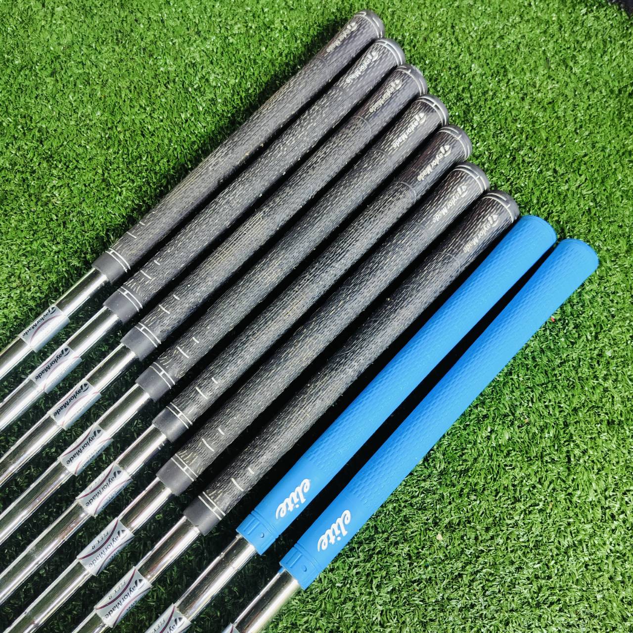 * ขาดเหล็ก 8 แต่มี AW * ชุดเหล็ก Taylormade 320 SERIES ก้านเหล็ก Taylormade ก้านเบา LIGHT WEIGHT FLEX R มีเหล็ก 3 4 5 6 7 9 P A S ตีลูกลอยง่าย ตีโดนง่าย และไกลมากๆ ชดเชยความผิดพลาดสูงสุด ไม้กอล์ฟพรีเมี่ยมมือสอง ของแท้ By NakaraLuxurious