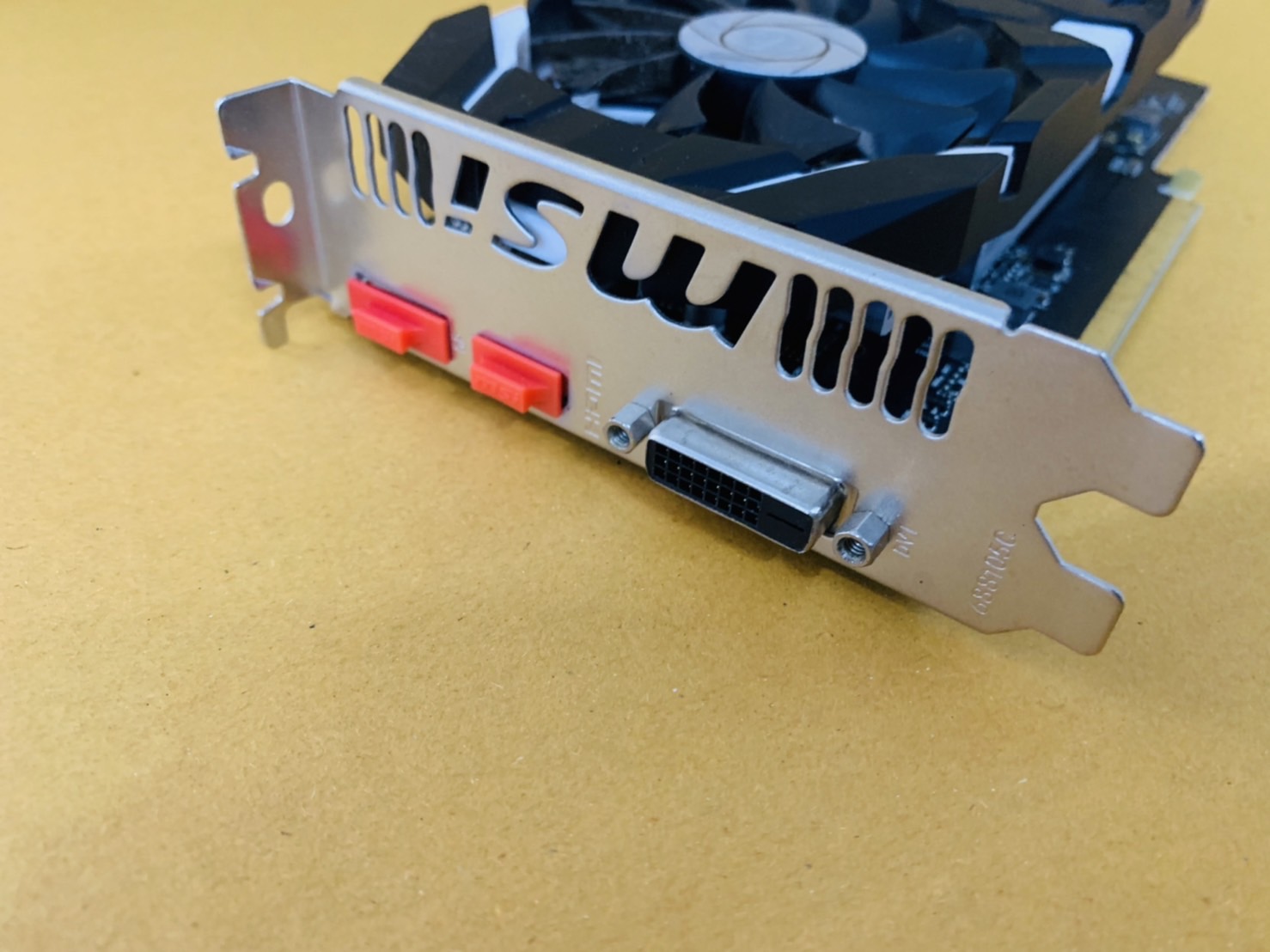 การ์ดจอ Msi GTX1050Ti 4GB DDR5
