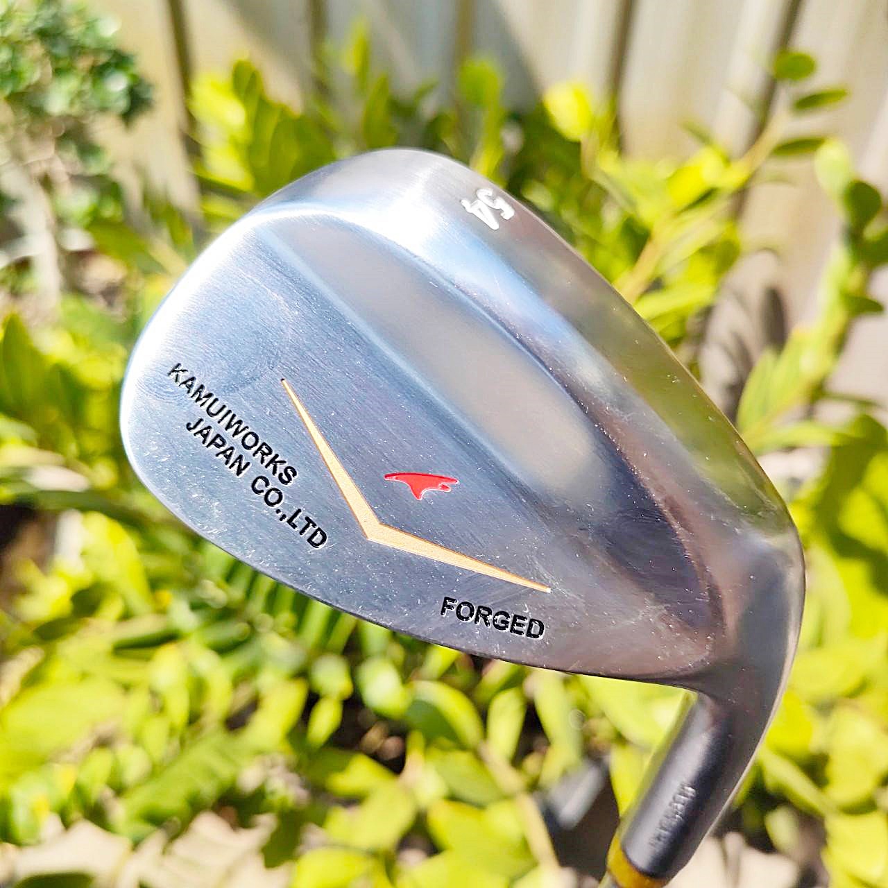 WEDGE KAMUIWORKS FORGED องศา 54 ก้าน GOLD SERIES R300 เป็น FRGED PREMIUM JAPAN แท้ๆ ไม้กอล์ฟมือสอง ของแท้ BY NakaraLuxurious