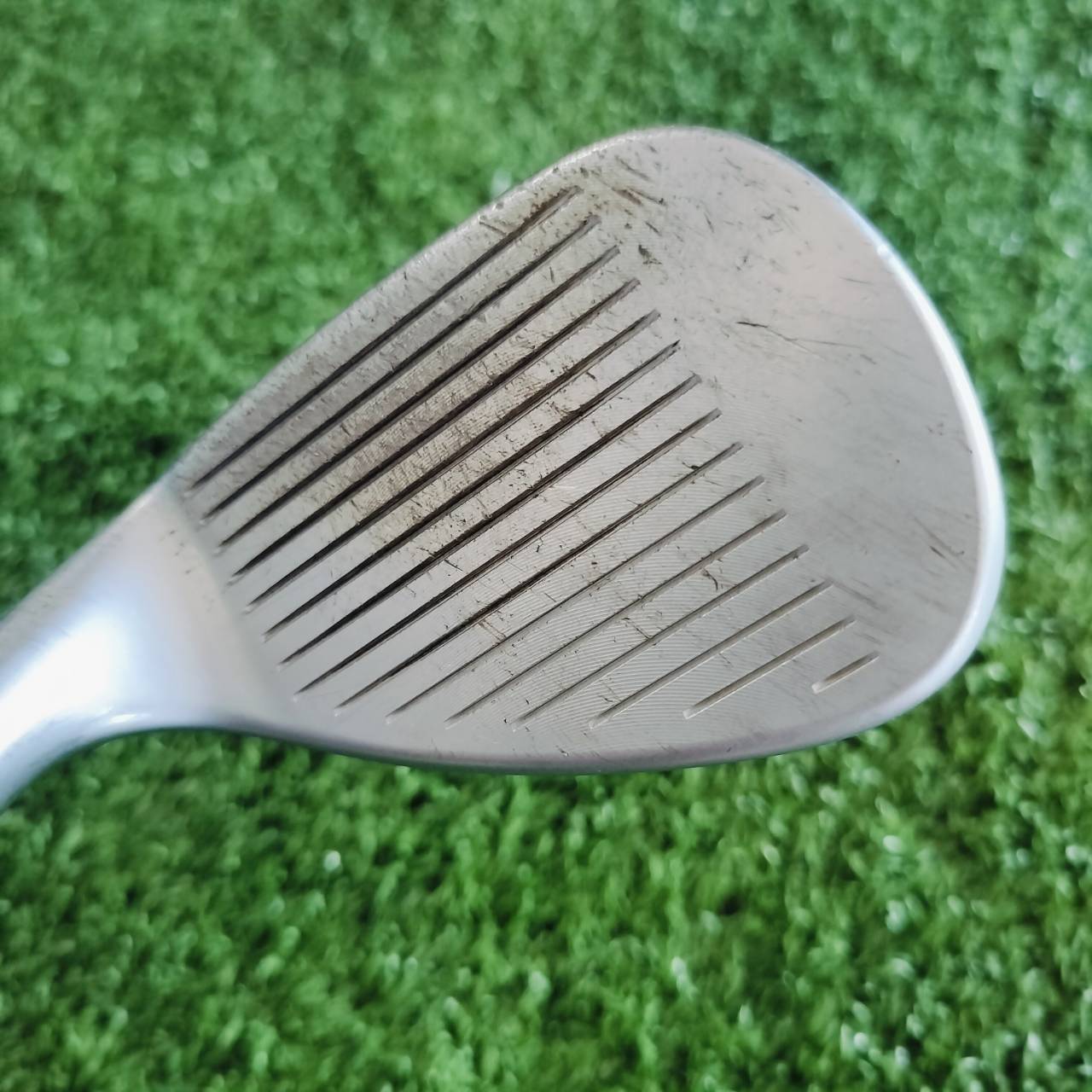 WEDGE Titleist VOKEY DESIGND SPIN MILLED จักรแดง ตัวโหด!!! องศา 56 BOUNCE 11 สภาพสวยมากๆ ไม้กอล์ฟมือสอง ของแท้ By NakaraLuxurious