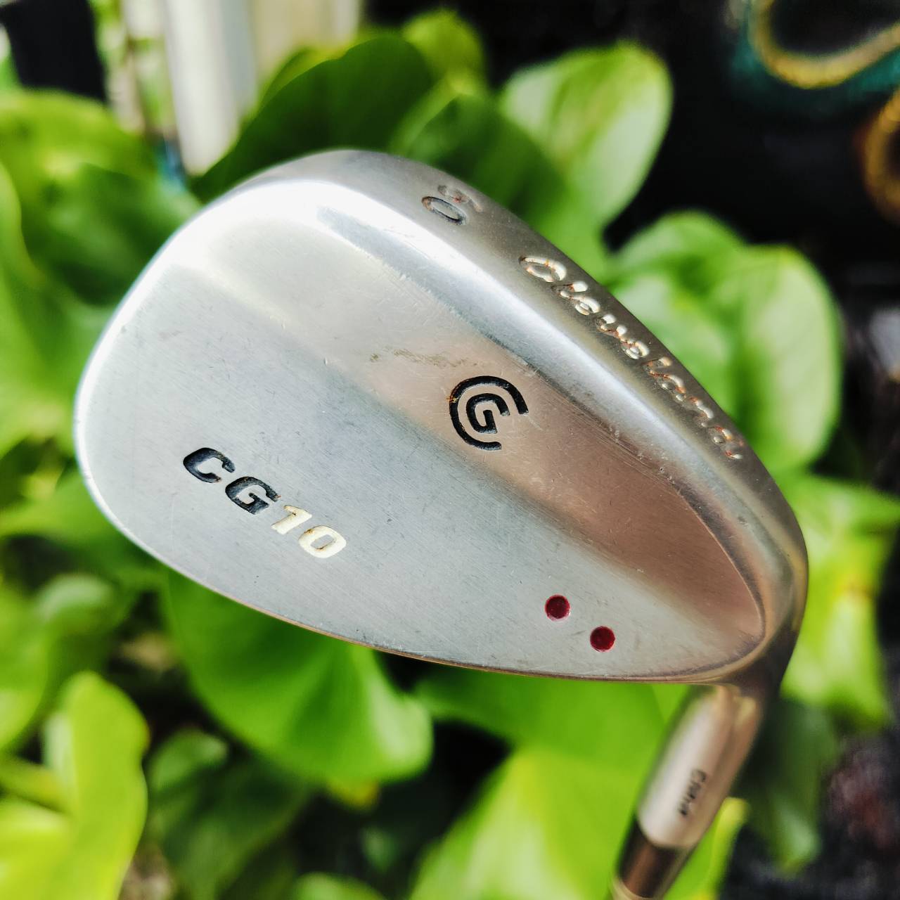 WEDGE CLEVELAND CG10 CMM องศา 60 สองจุด BOUNCE กลางๆ ก้าน DYNAMIC GOLD S300 เป็น WEDGE ที่มาตรฐานสูงมากๆ ต้นตำหรับ วัสดุพรีเมี่ยม ชิพนุ่ม ไม้กอล์ฟพรีเมี่ยมมือสอง ของแท้ By NakaraLuxurious