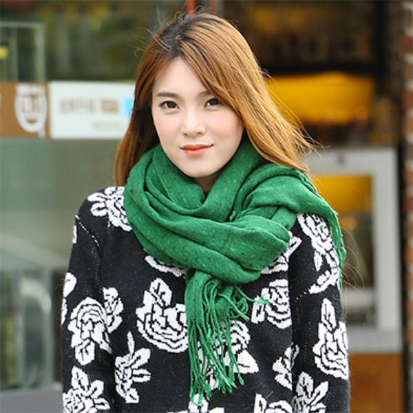 ผ้าพันคอผืนยาว ผ้าคลุมไหล่ไหมพรมนุ่มถักลาย ปลายแต่งริ้ว-10908
