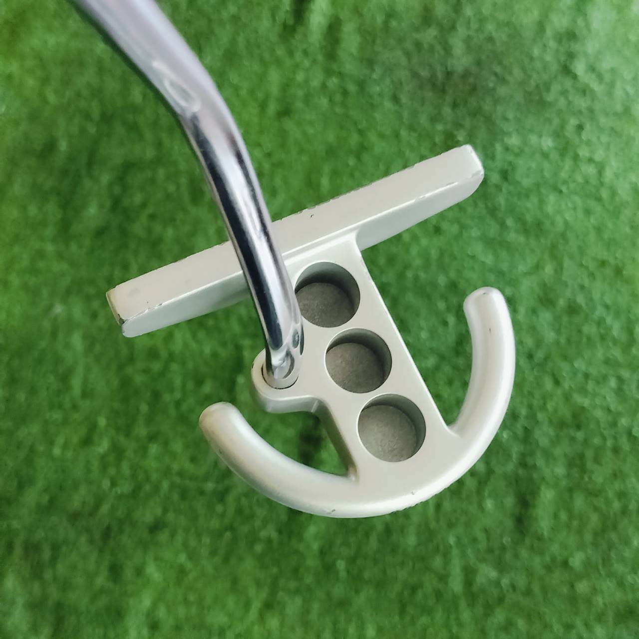 PUTTER GOLF CUBE GCP-315 ความยาว 35 นิ้ว น้ำหนักดีมากๆ ชดเชยความผิดพลาดสูงมาก ไม้กอล์ฟพรีเมี่ยมมือสอง ของแท้ By NakaraLuxurious
